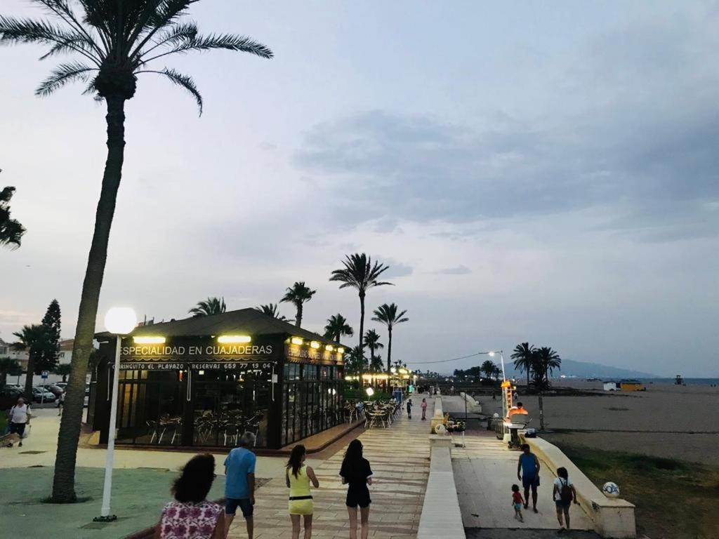 Cielo Sur Vera Playa Bagian luar foto