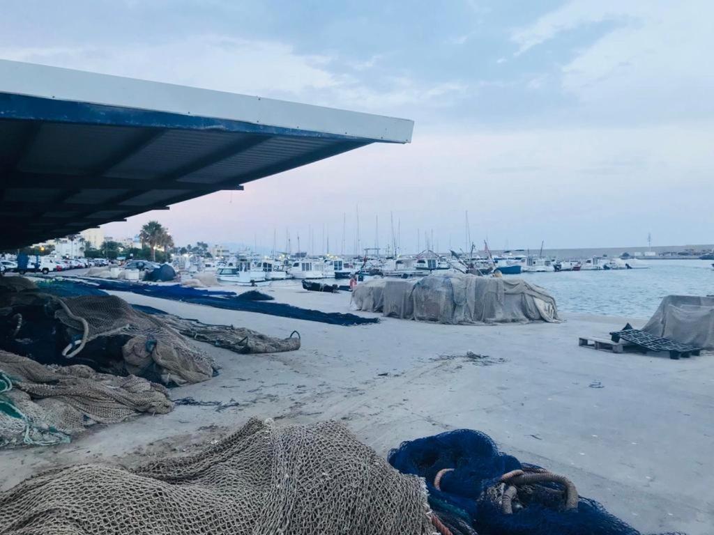 Cielo Sur Vera Playa Bagian luar foto