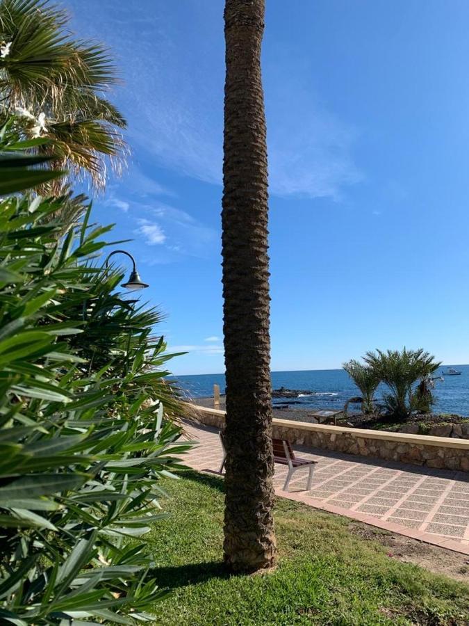 Cielo Sur Vera Playa Bagian luar foto